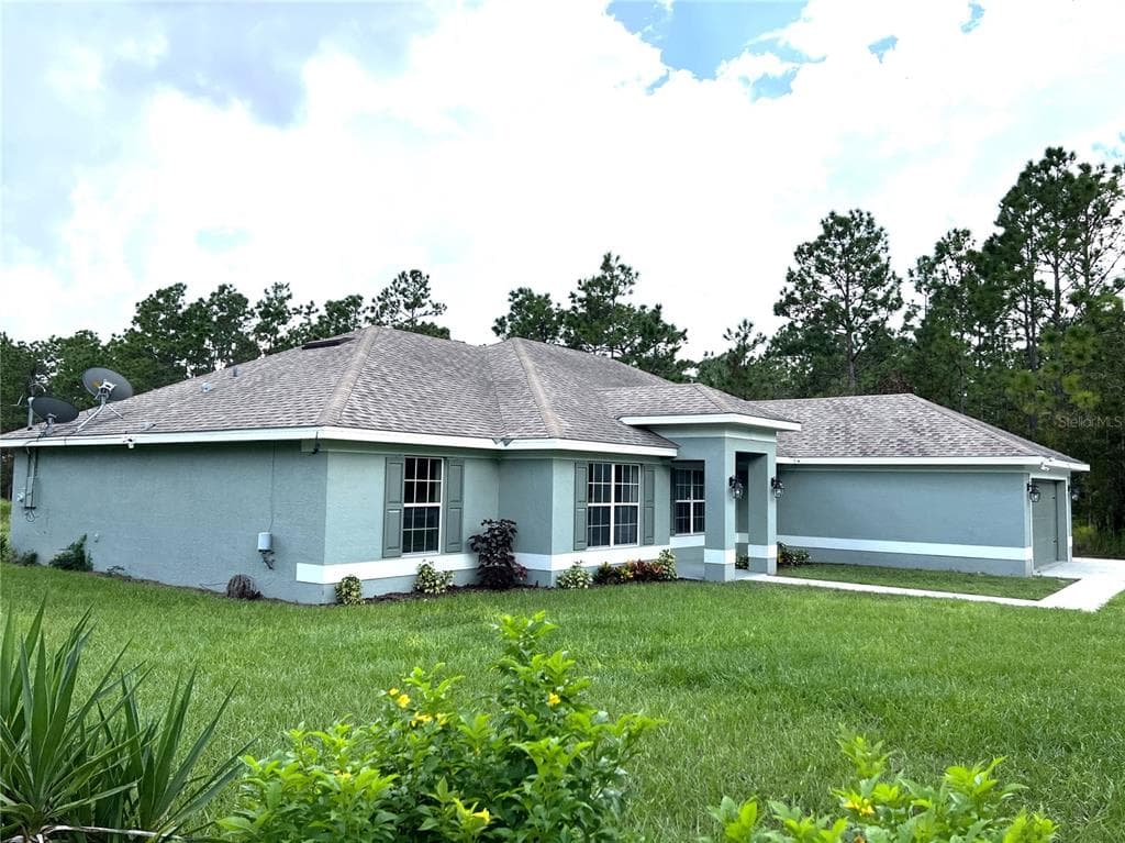 11472 SANDPIPER AVENUE WEEKI WACHEE, FL 34614