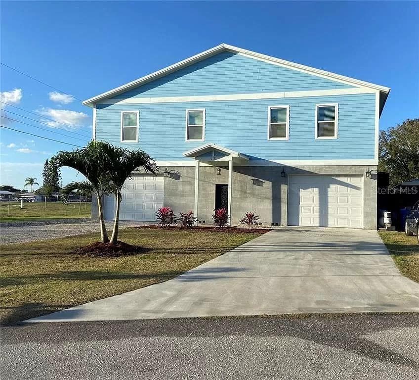 217 22ND STREET COURT NE BRADENTON, FL 34208