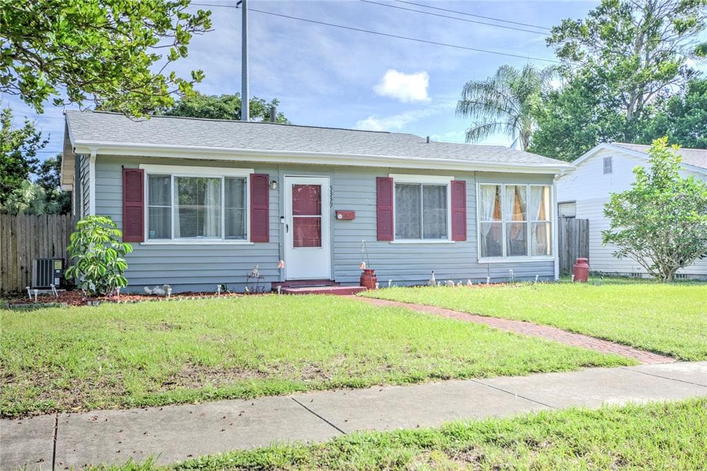 5339 4TH AVENUE S ST PETERSBURG, FL 33707