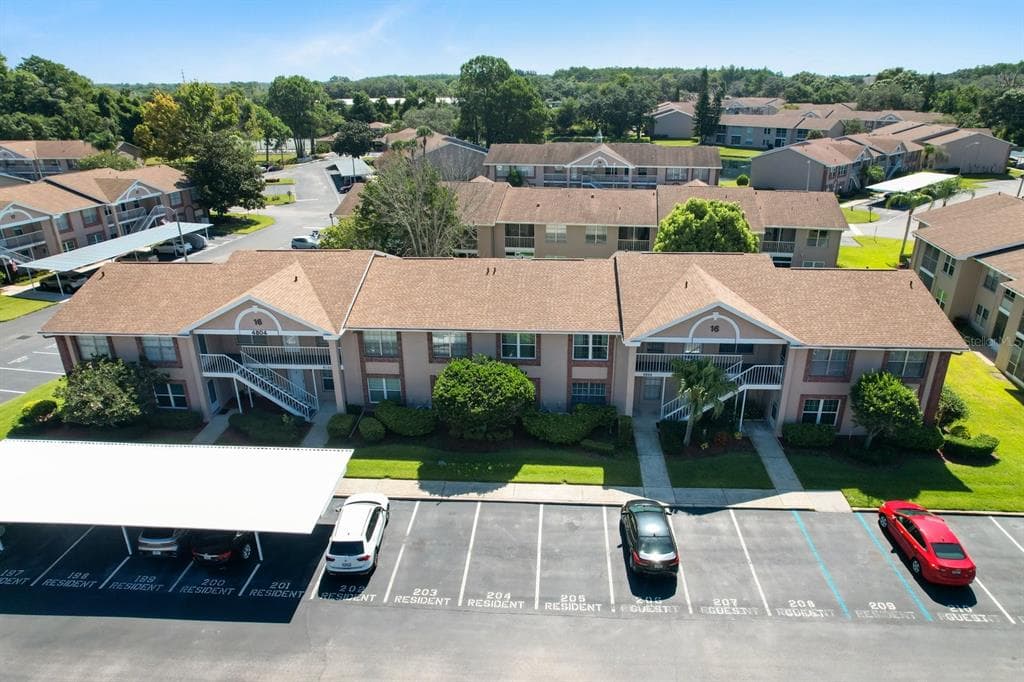 4804 MYRTLE OAK DRIVE UNIT 14 NEW PORT RICHEY, FL 34653