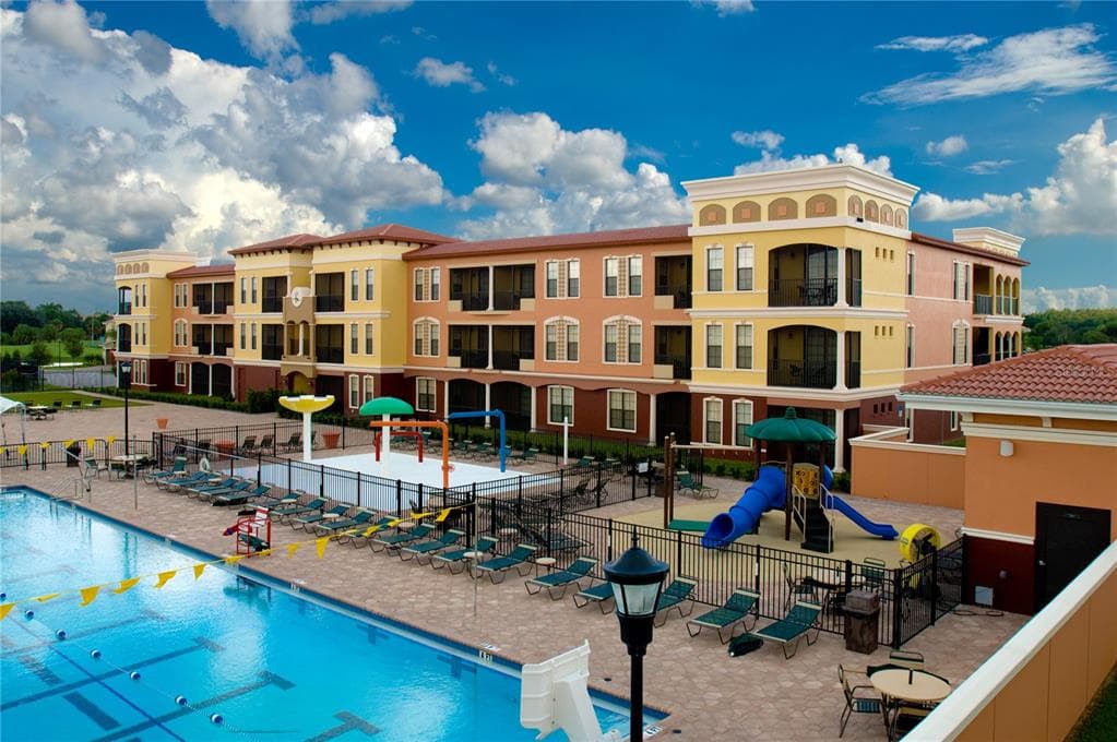 13941 CLUBHOUSE DRIVE UNIT 206 TAMPA, FL 33618