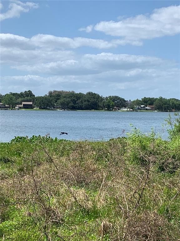 KISER VALRICO, FL 33594
