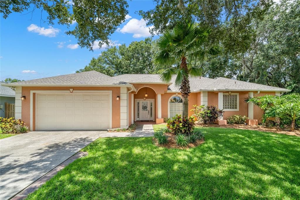 5313 REDFIELD LANE TAMPA, FL 33624