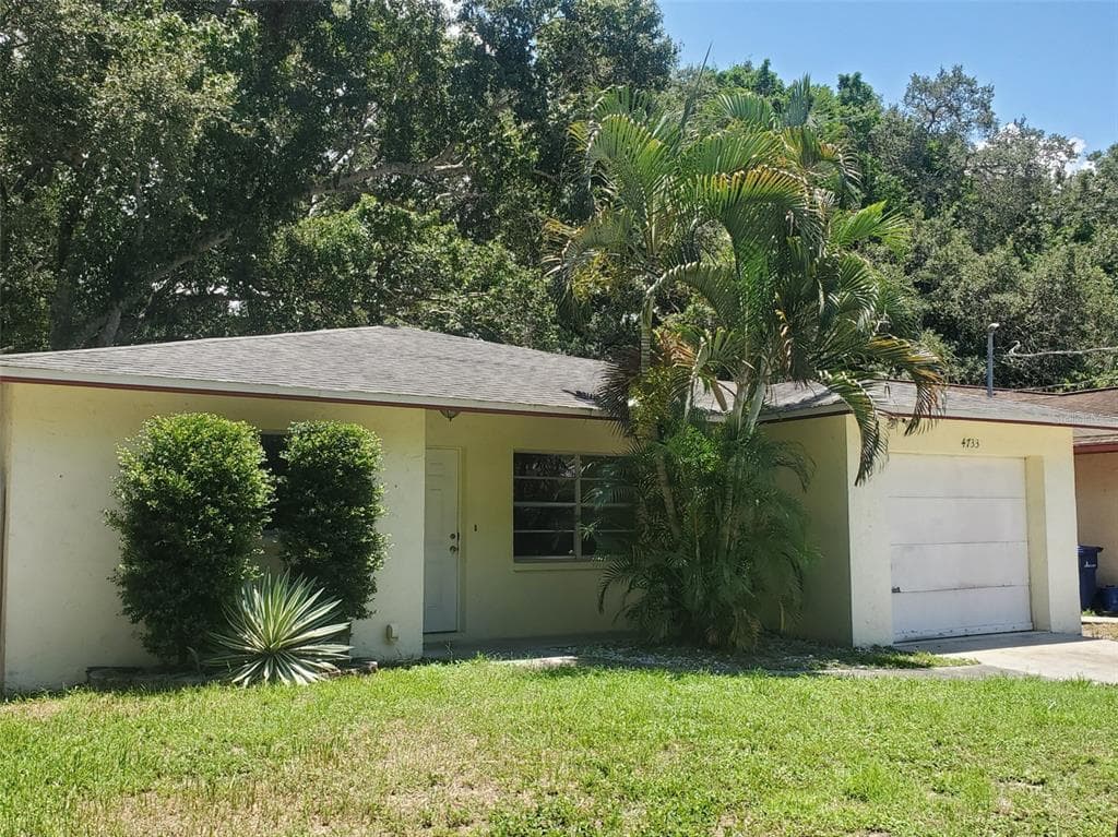 4733 WATKINS AVENUE SARASOTA, FL 34233