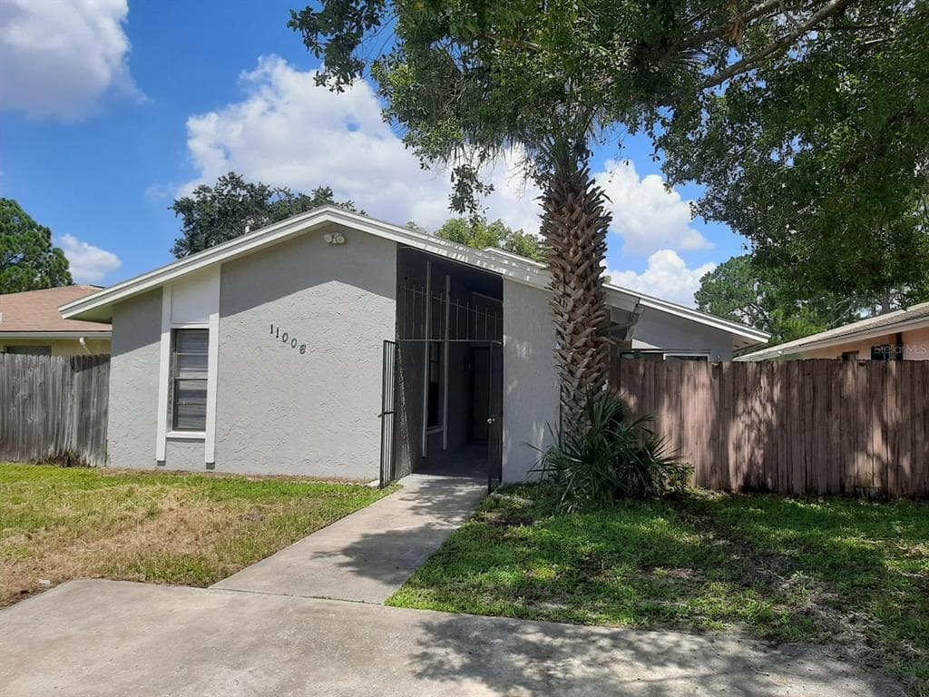11006 REDBERRY WAY TAMPA, FL 33624