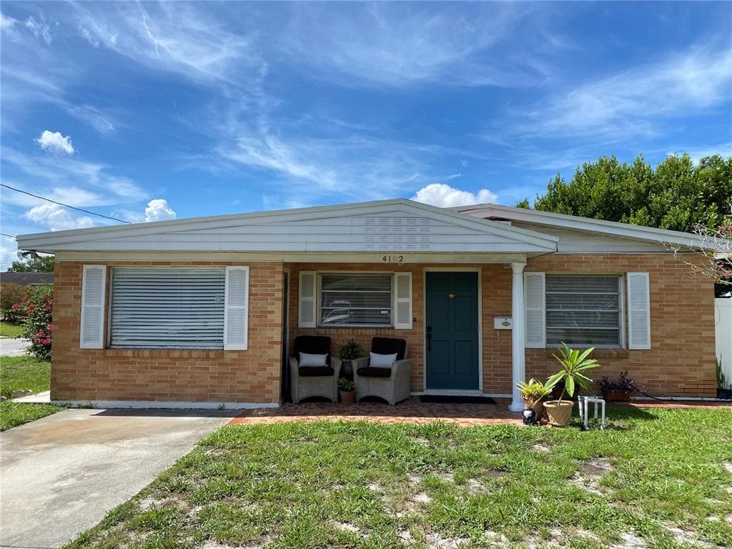 4102 W GRAY STREET TAMPA, FL 33609