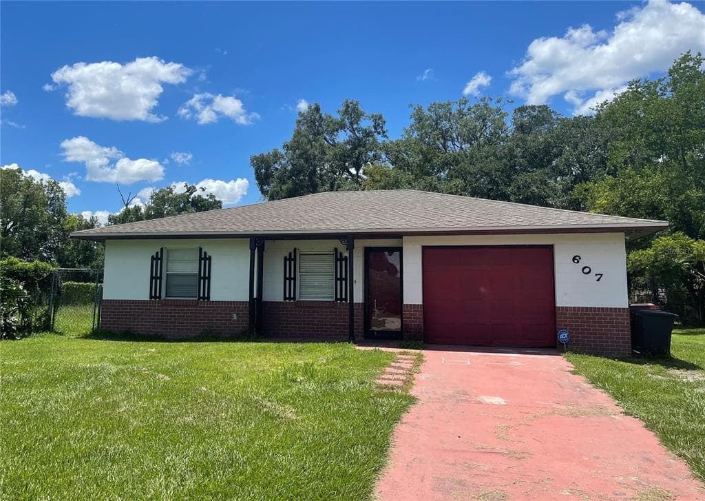 607 BROWN STREET PLANT CITY, FL 33563