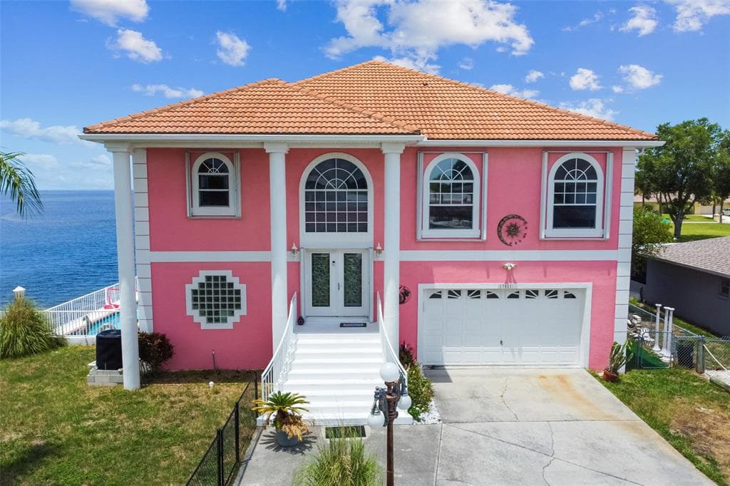 13511 STACEY DRIVE HUDSON, FL 34667