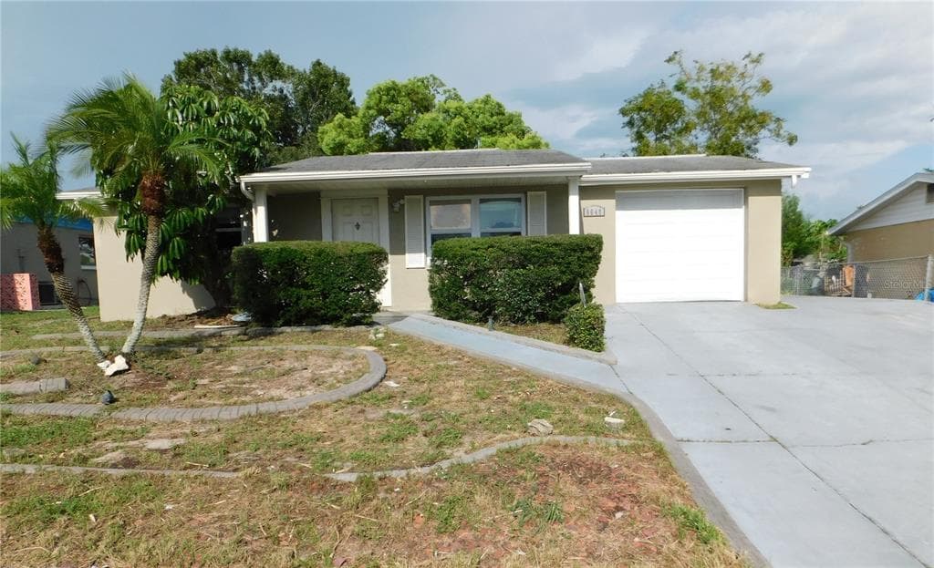 9640 GRAY FOX LANE PORT RICHEY, FL 34668