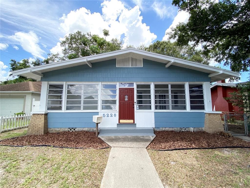 5220 3RD AVENUE S ST PETERSBURG, FL 33707