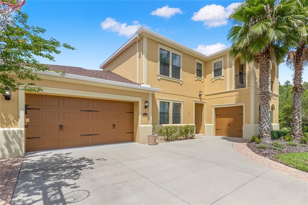 31976 SANDSPIRIT PLACE WESLEY CHAPEL, FL 33543