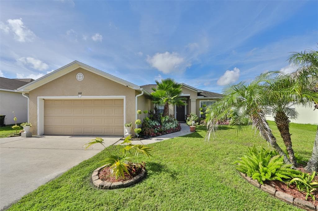 5169 ASHWOOD DRIVE LAKELAND, FL 33811