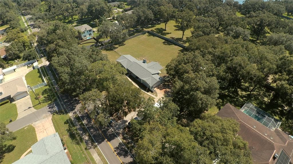 1419 SEFFNER VALRICO ROAD SEFFNER, FL 33584