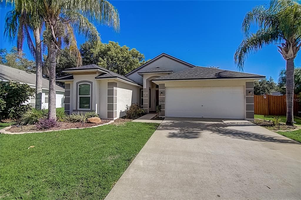 4804 SKIPPING STONE COURT VALRICO, FL 33596