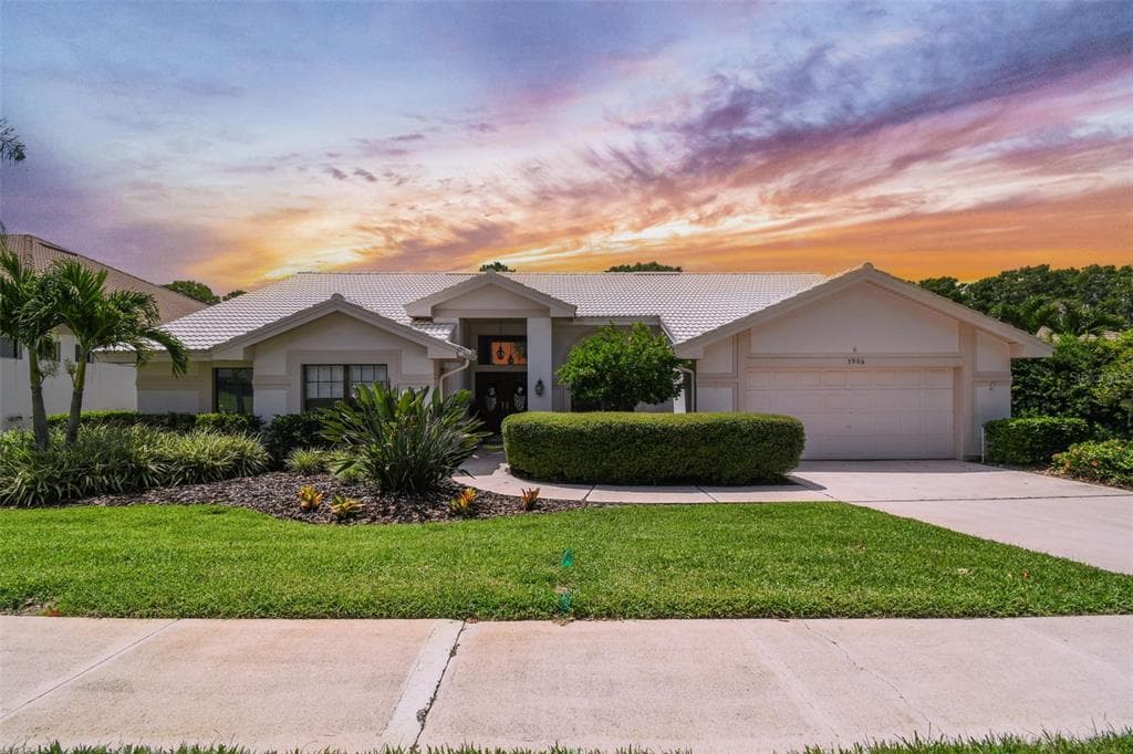 3906 TARIAN COURT