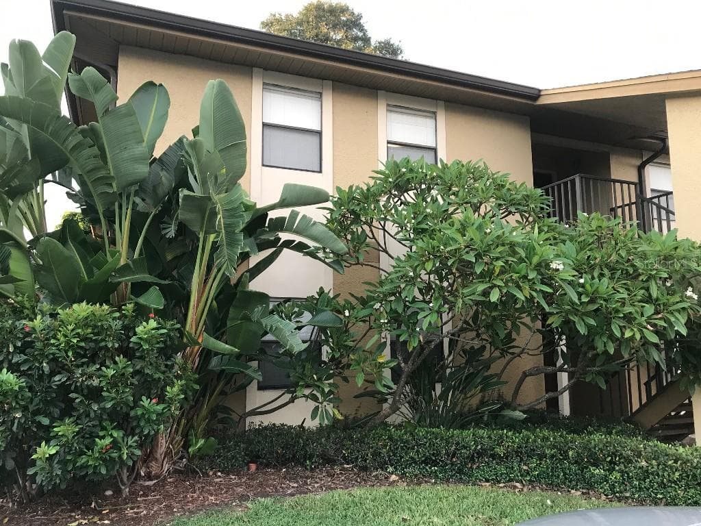 10167 SAILWINDS BOULEVARD N UNIT 101 LARGO, FL 33773