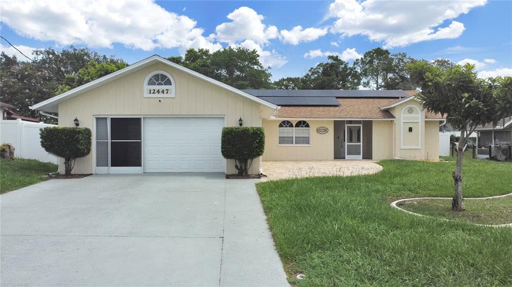12447 SPREADING OAK DRIVE SPRING HILL, FL 34609