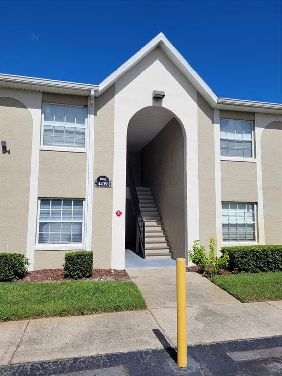 4439 E HECTOR COURT UNIT 7 ORLANDO, FL 32822