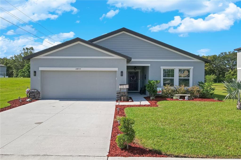 16455 BLOOMING CHERRY DRIVE GROVELAND, FL 34736