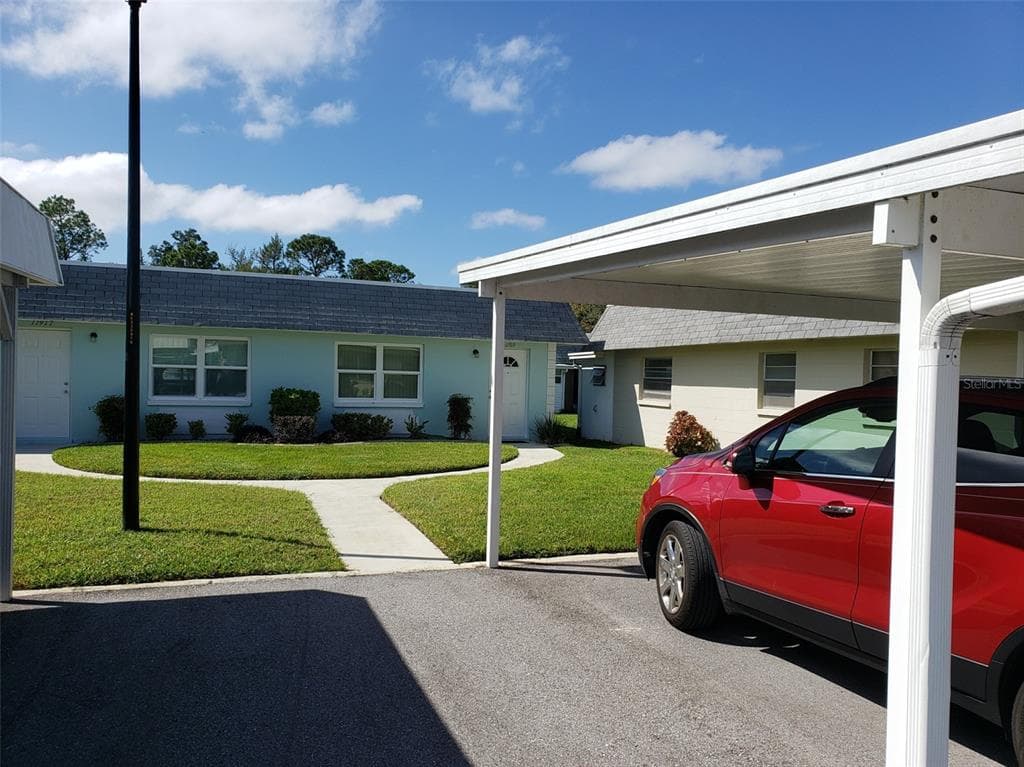 11919 BOYNTON LANE NEW PORT RICHEY, FL 34654