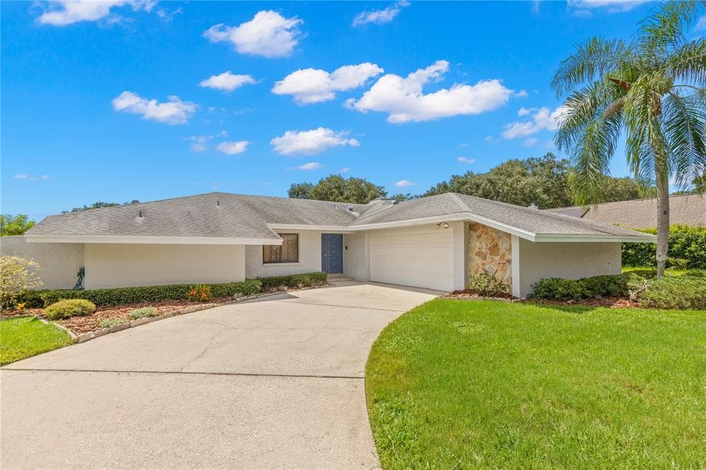 1974 BRAE MOOR DRIVE DUNEDIN, FL 34698