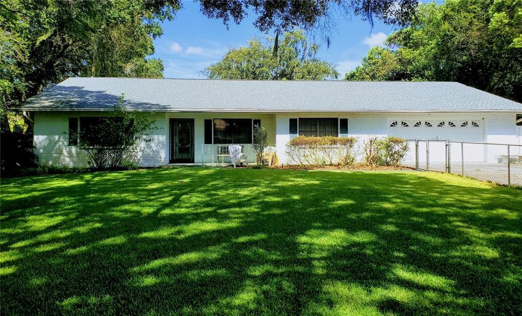 3504 CRENSHAW LAKE ROAD LUTZ, FL 33548