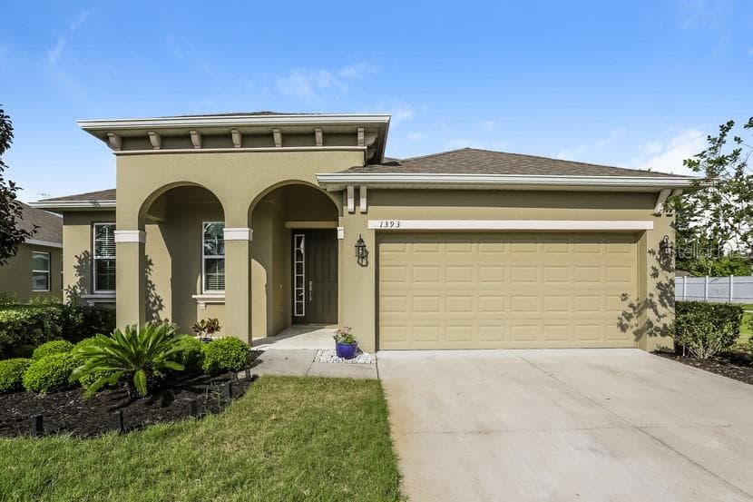 1393 MERION DRIVE MOUNT DORA, FL 32757