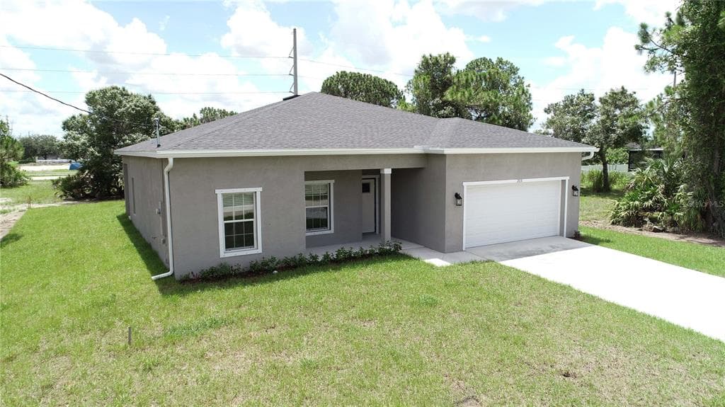 18322 GARMAN AVENUE PORT CHARLOTTE, FL 33948