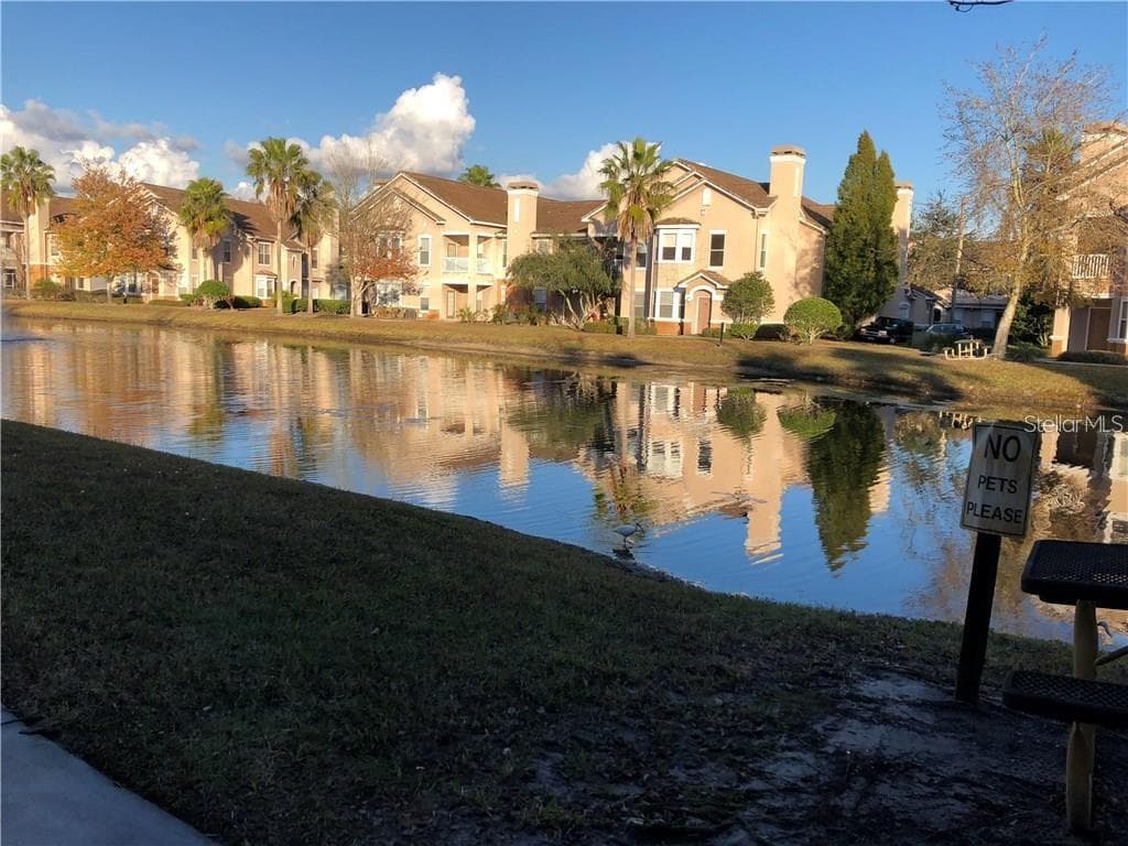 17961 VILLA CREEK DRIVE UNIT 1 TAMPA, FL 33647