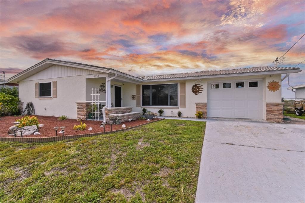6610 LEESIDE ISLE HUDSON, FL 34667