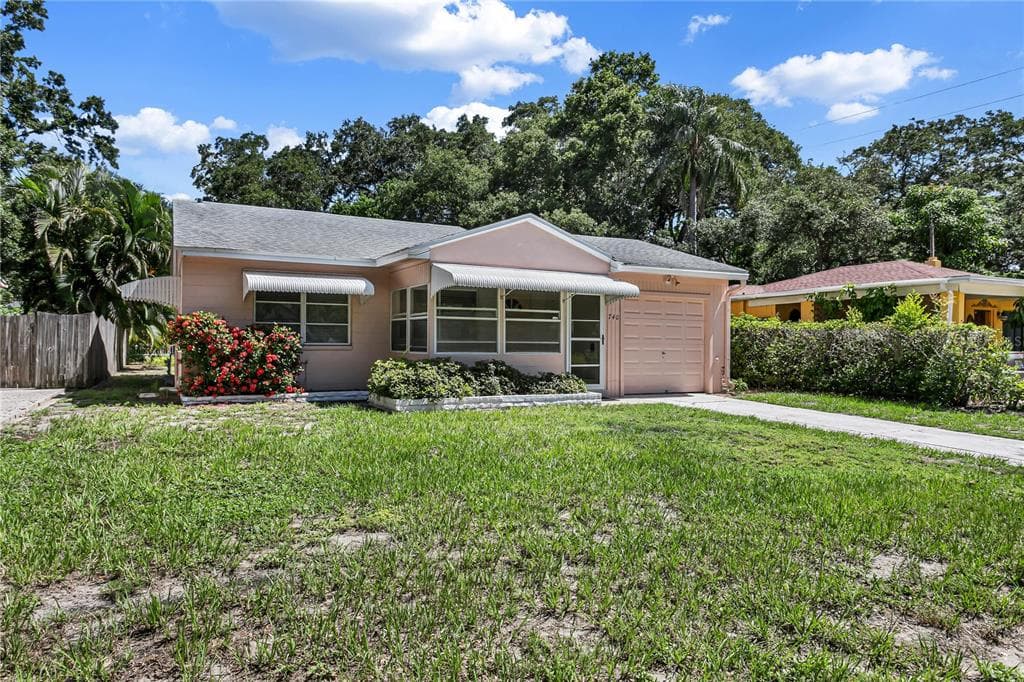740 WILKIE STREET DUNEDIN, FL 34698