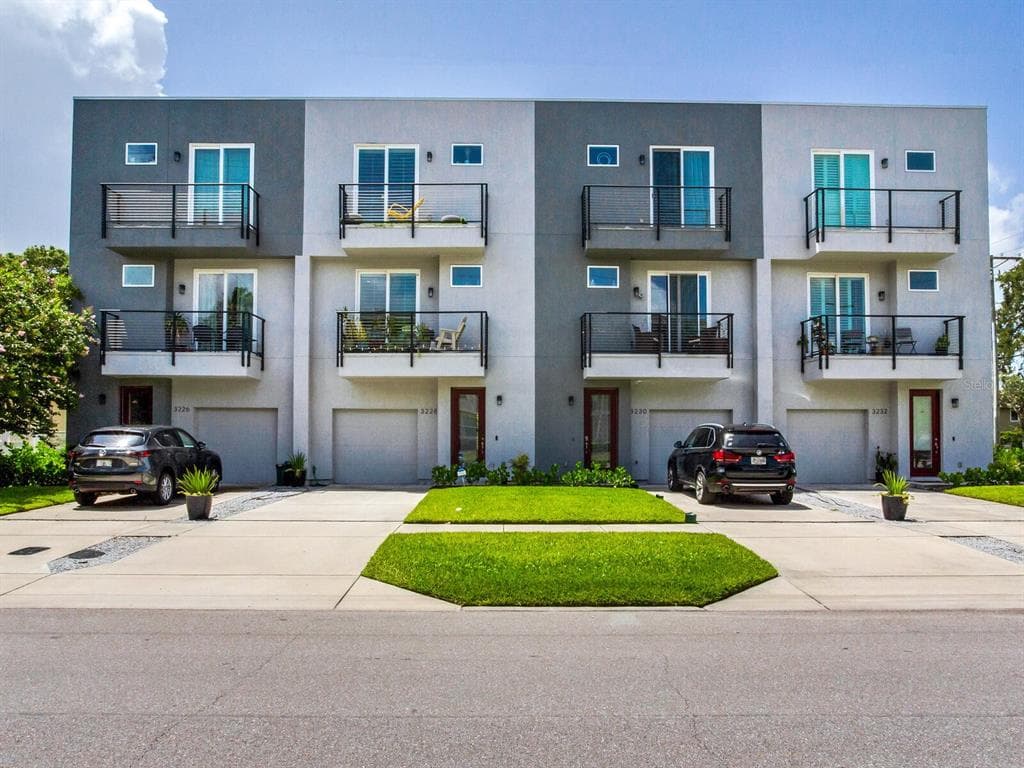 3228 W HORATIO STREET TAMPA, FL 33609