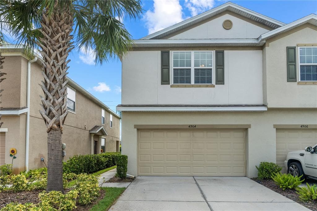 4904 WHITE SANDERLING COURT TAMPA, FL 33619