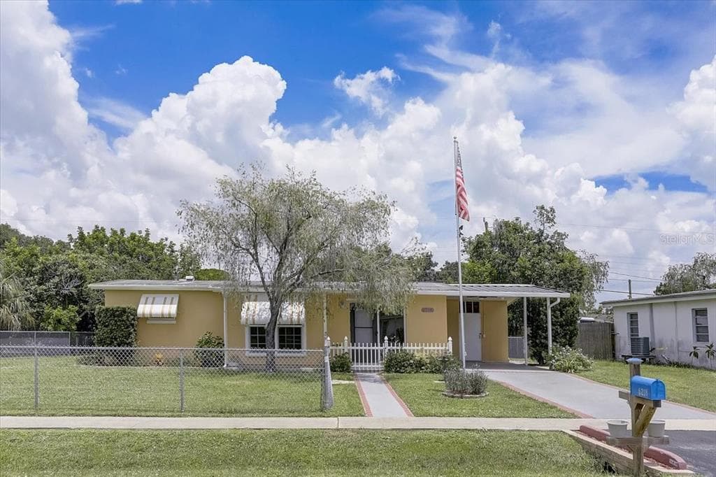 6218 FREEMONT STREET NORTH PORT, FL 34287