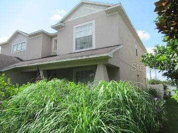 8009 WATER TOWER DRIVE TAMPA, FL 33619