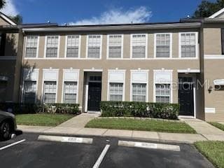 10103 FARMINGDALE PLACE TAMPA, FL 33624