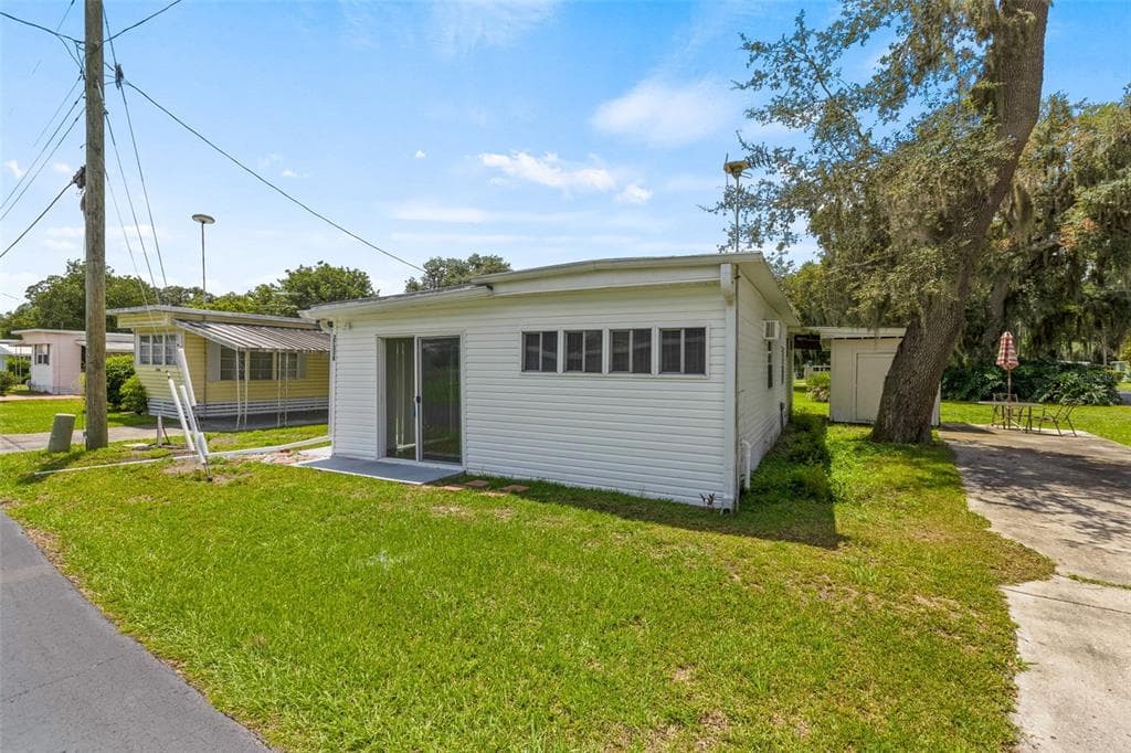 37338 HAMMOND DRIVE ZEPHYRHILLS, FL 33541