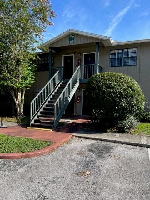 206 PINE TULIP COURT UNIT 102