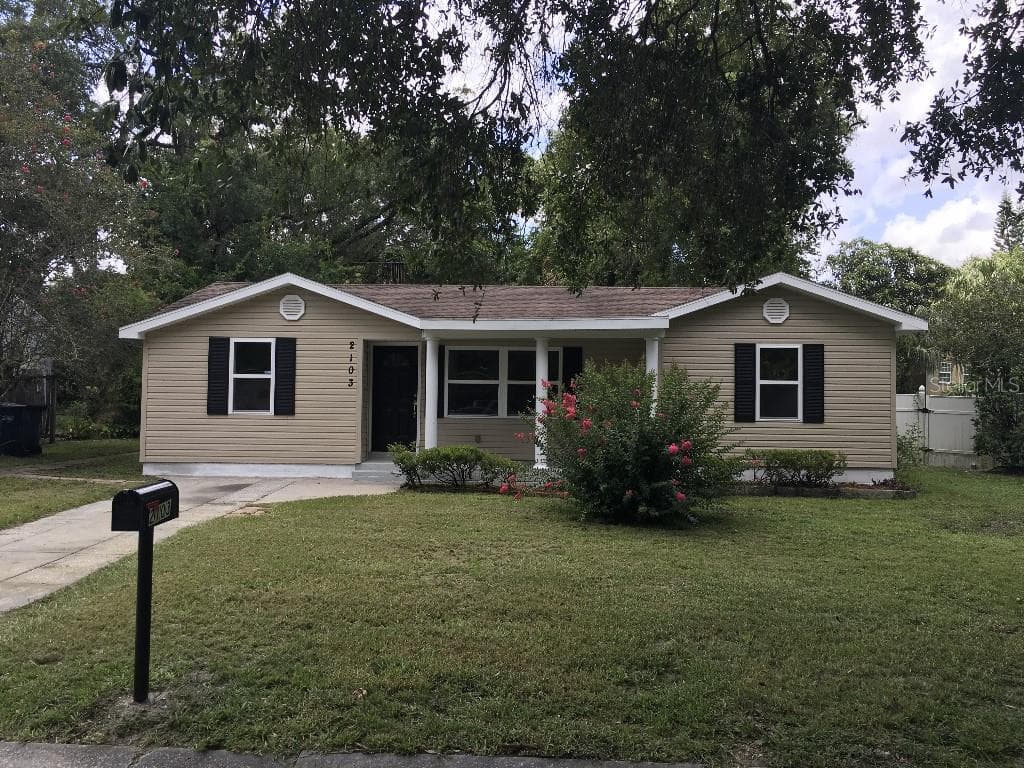 2103 E HAMILTON AVENUE TAMPA, FL 33610