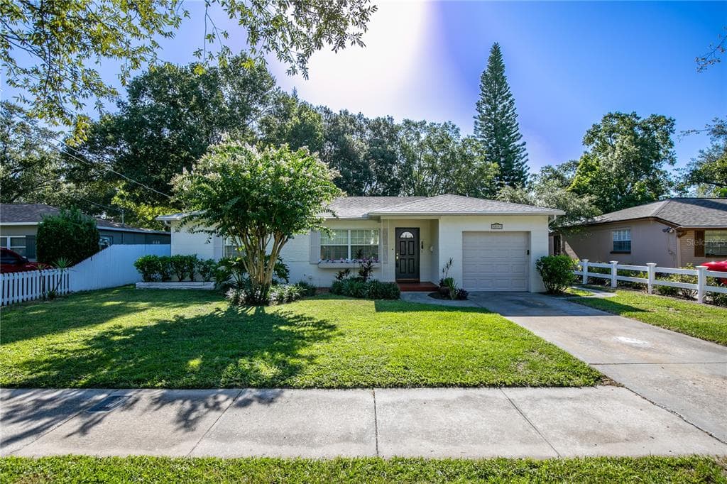 10217 N ARMENIA AVENUE TAMPA, FL 33612