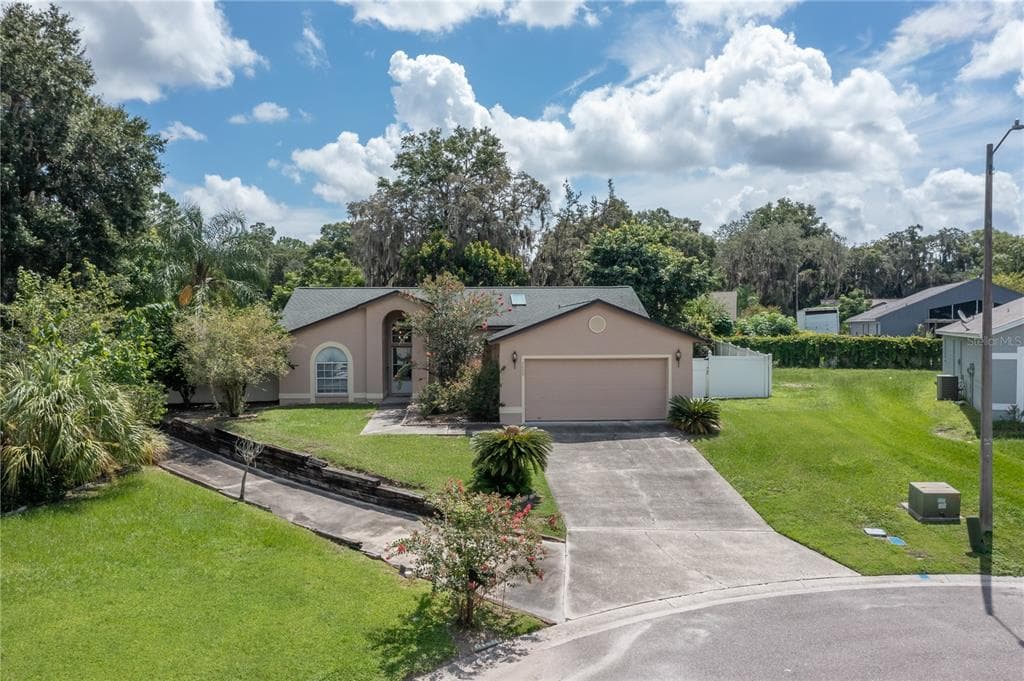 3820 CREEK WAY COURT