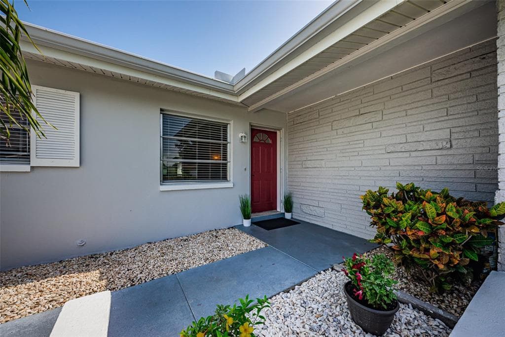 2312 WHITMAN STREET CLEARWATER, FL 33765