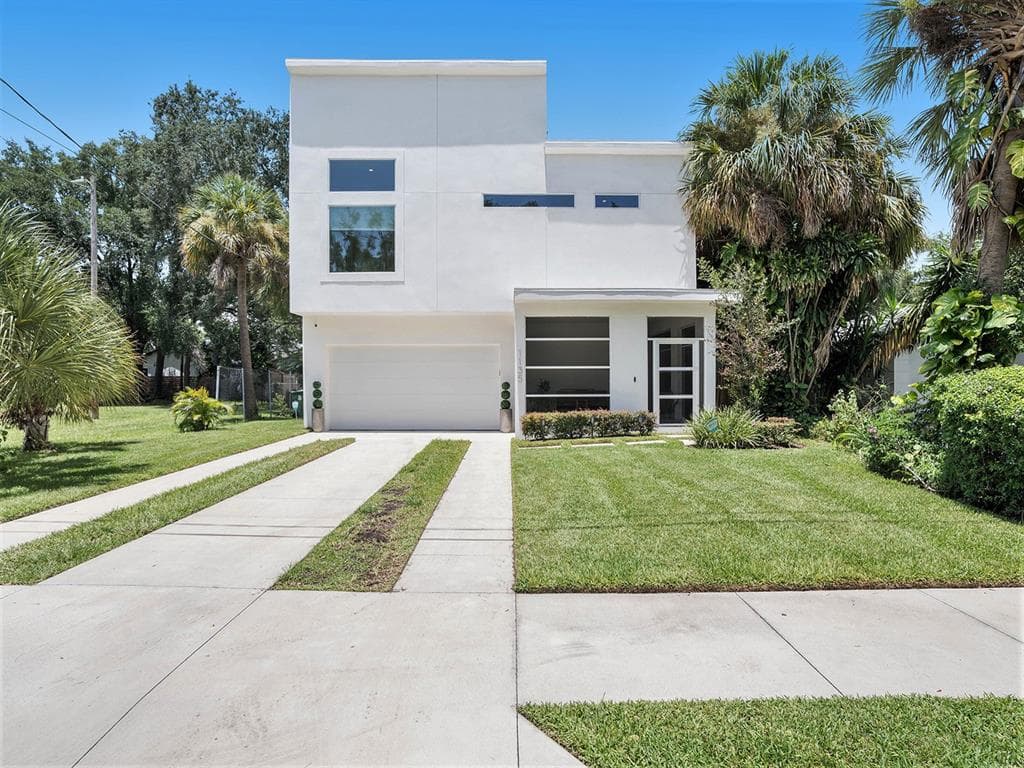 1135 W ARCH STREET TAMPA, FL 33607