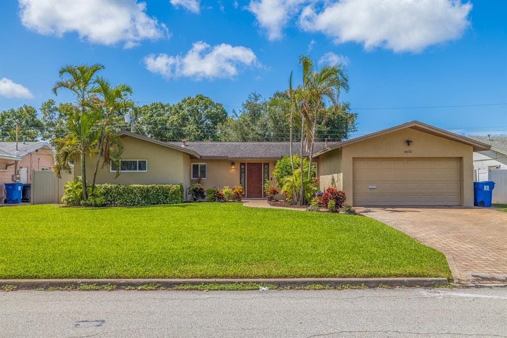 6672 13TH AVENUE N ST PETERSBURG, FL 33710