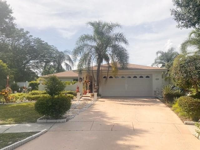 1014 SAXON COURT BRANDON, FL 33510