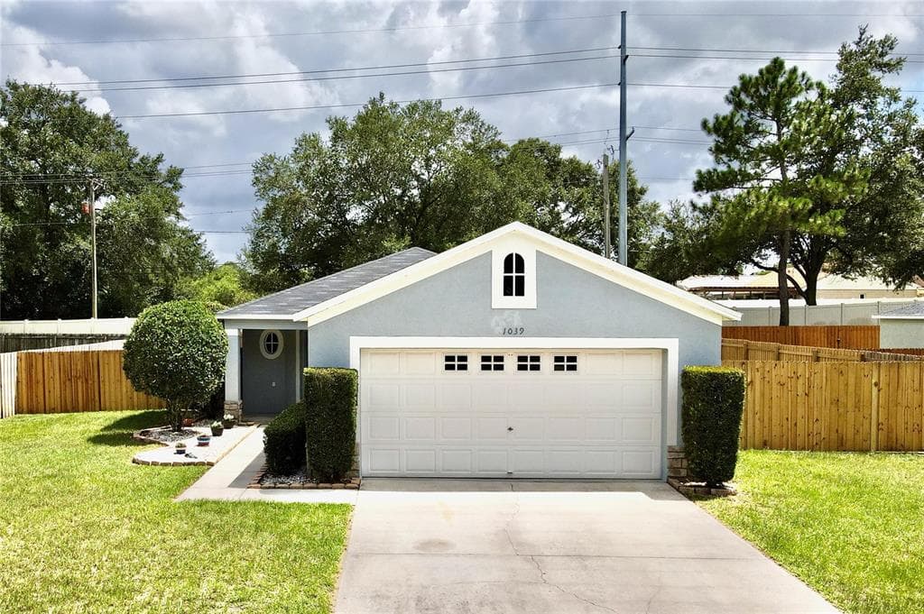 1039 HARVEST MOON DRIVE SEFFNER, FL 33584