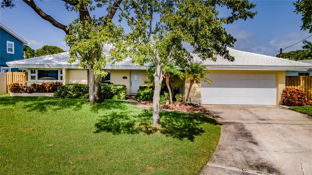 4152 13TH LANE NE ST PETERSBURG, FL 33703