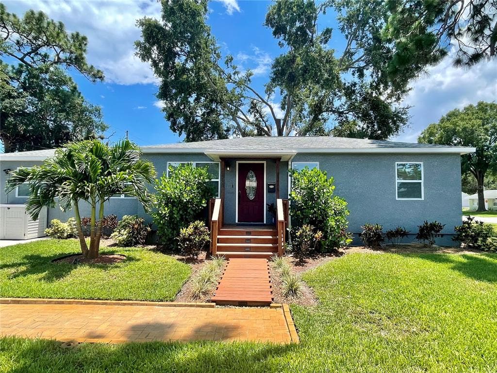 480 85TH AVENUE N ST PETERSBURG, FL 33702