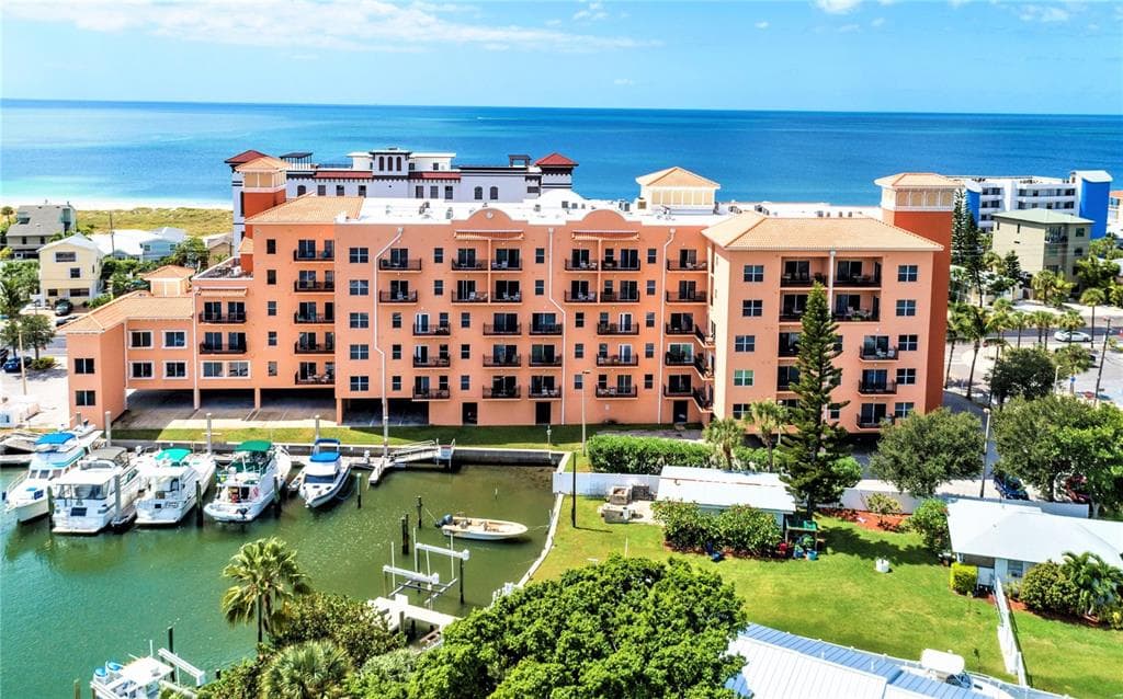 13235 GULF BOULEVARD UNIT 309 MADEIRA BEACH, FL 33708