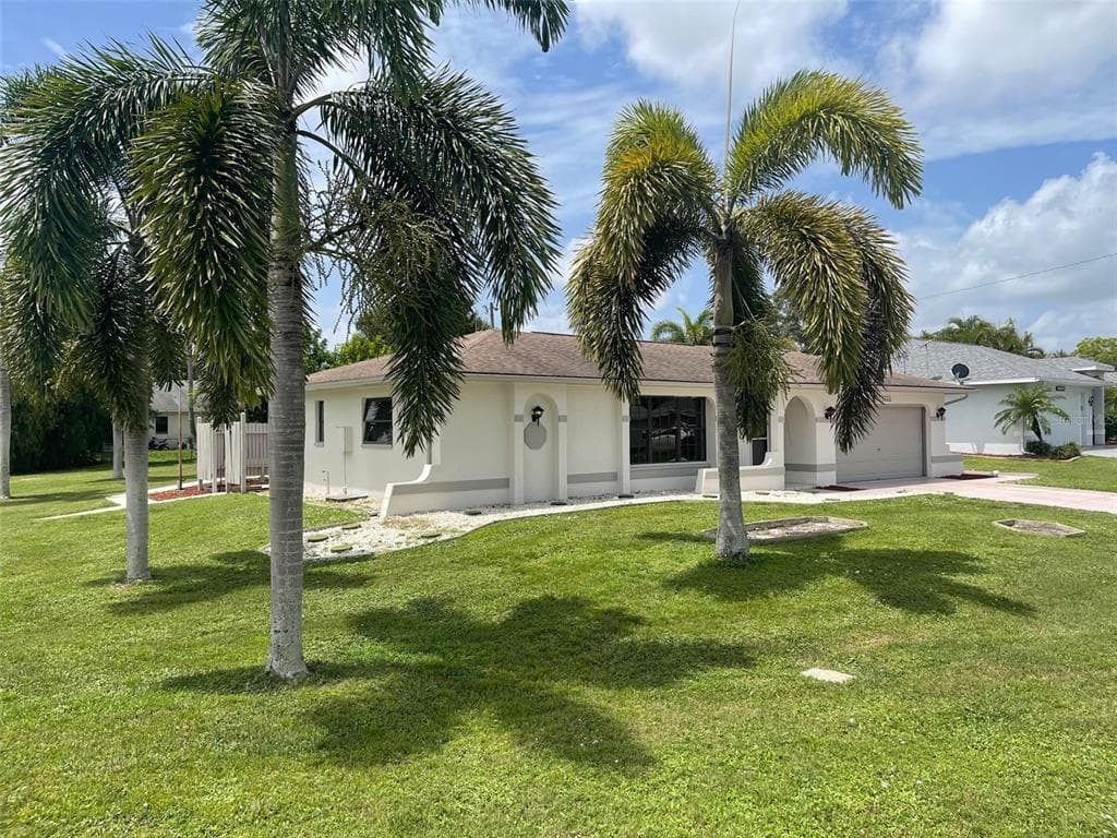 1932 SE VAN LOON TERRACE CAPE CORAL, FL 33990